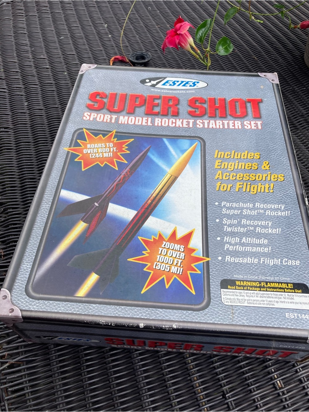 Estes Super Shot sport model rocket starter kit